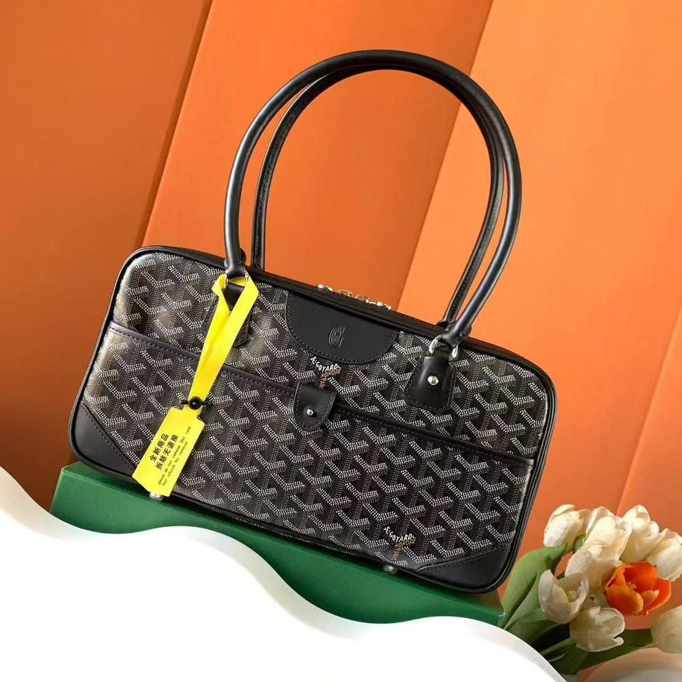 Goyard Style #25 Bags