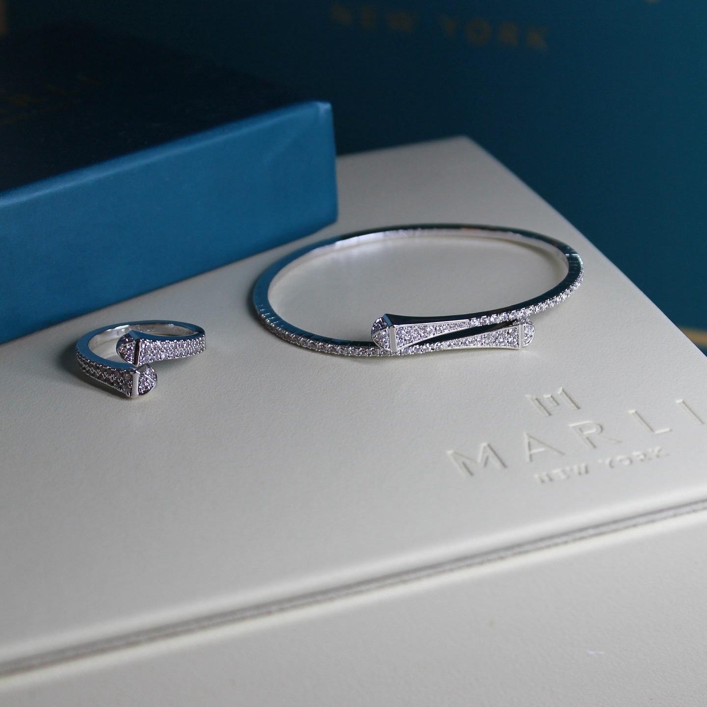 Marli Cleo Diamond Slim