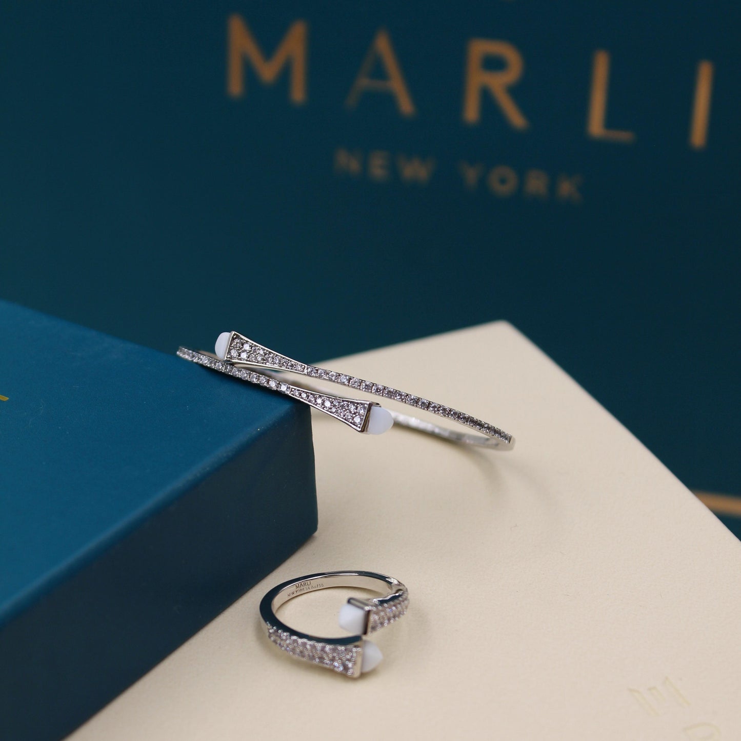 Marli Cleo Diamond Slim