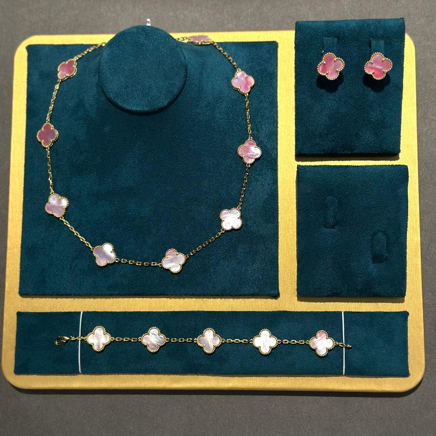 Van Cleef & Arpels Alhambra Collection