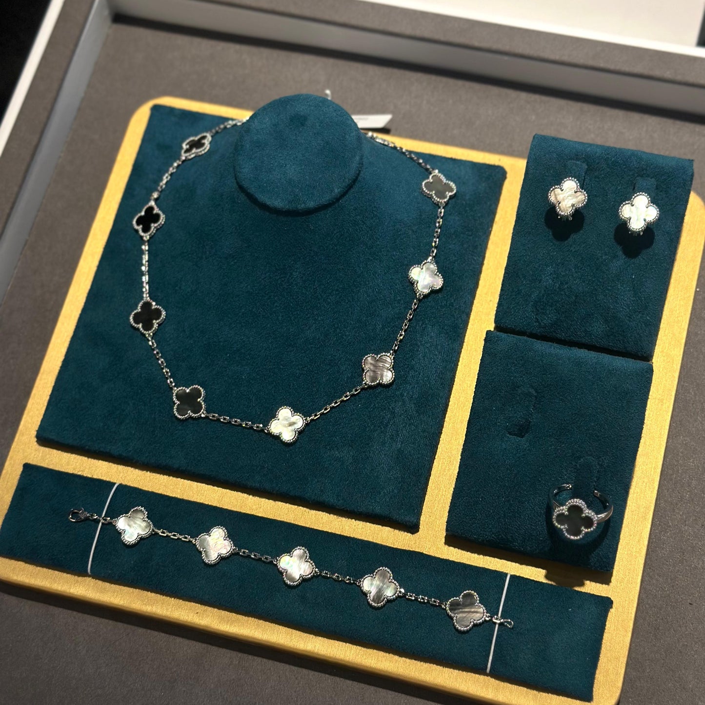 Van Cleef & Arpels Alhambra Collection