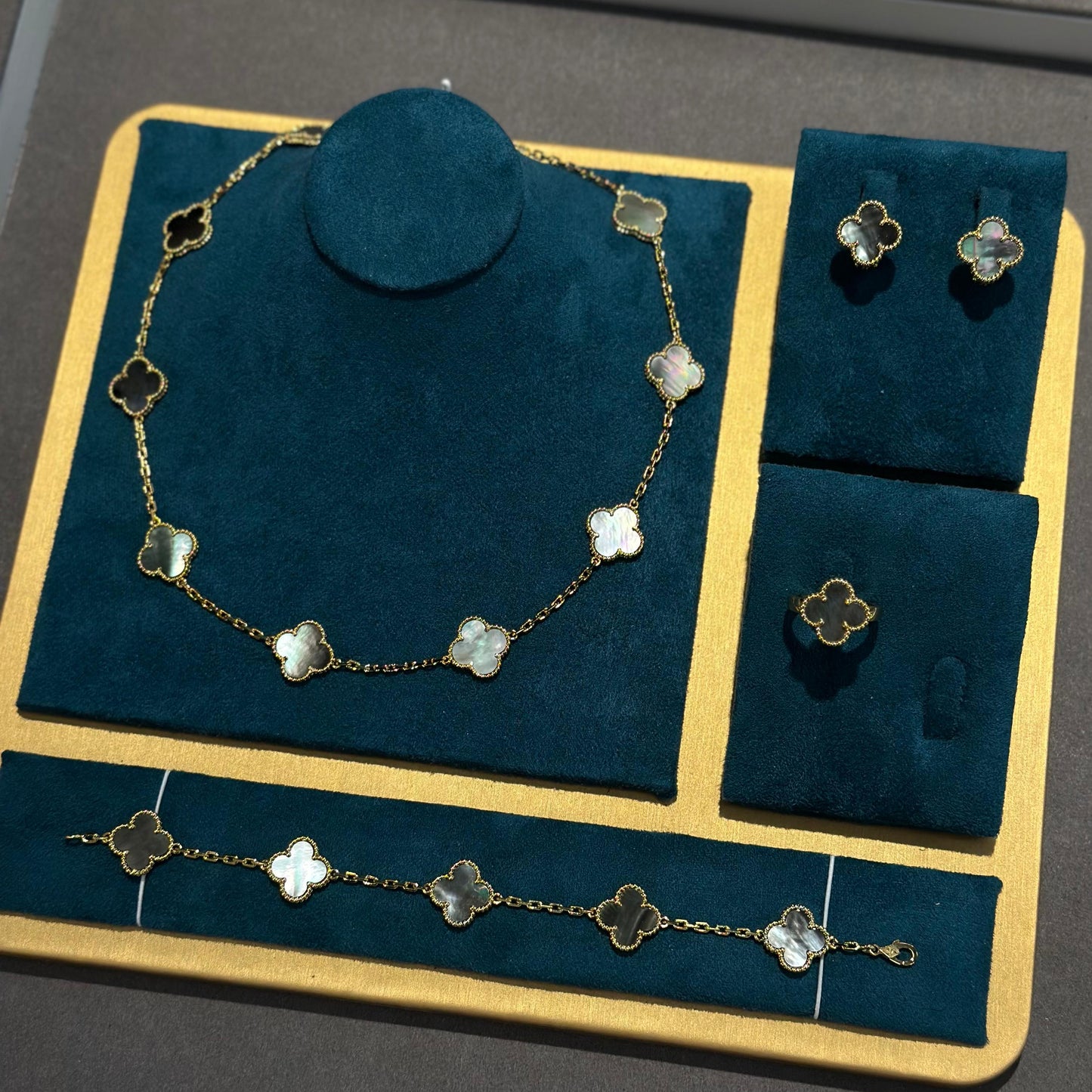 Van Cleef & Arpels Alhambra Collection