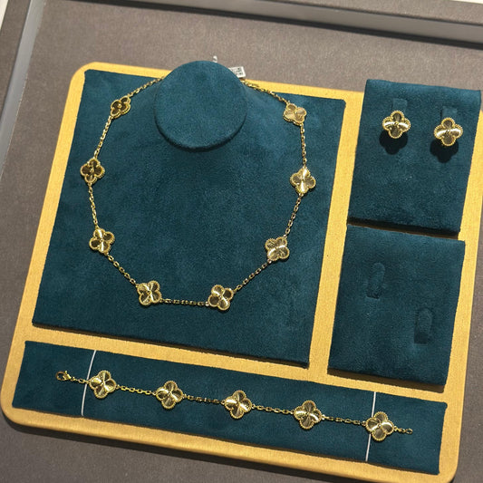 Van Cleef & Arpels Alhambra Collection