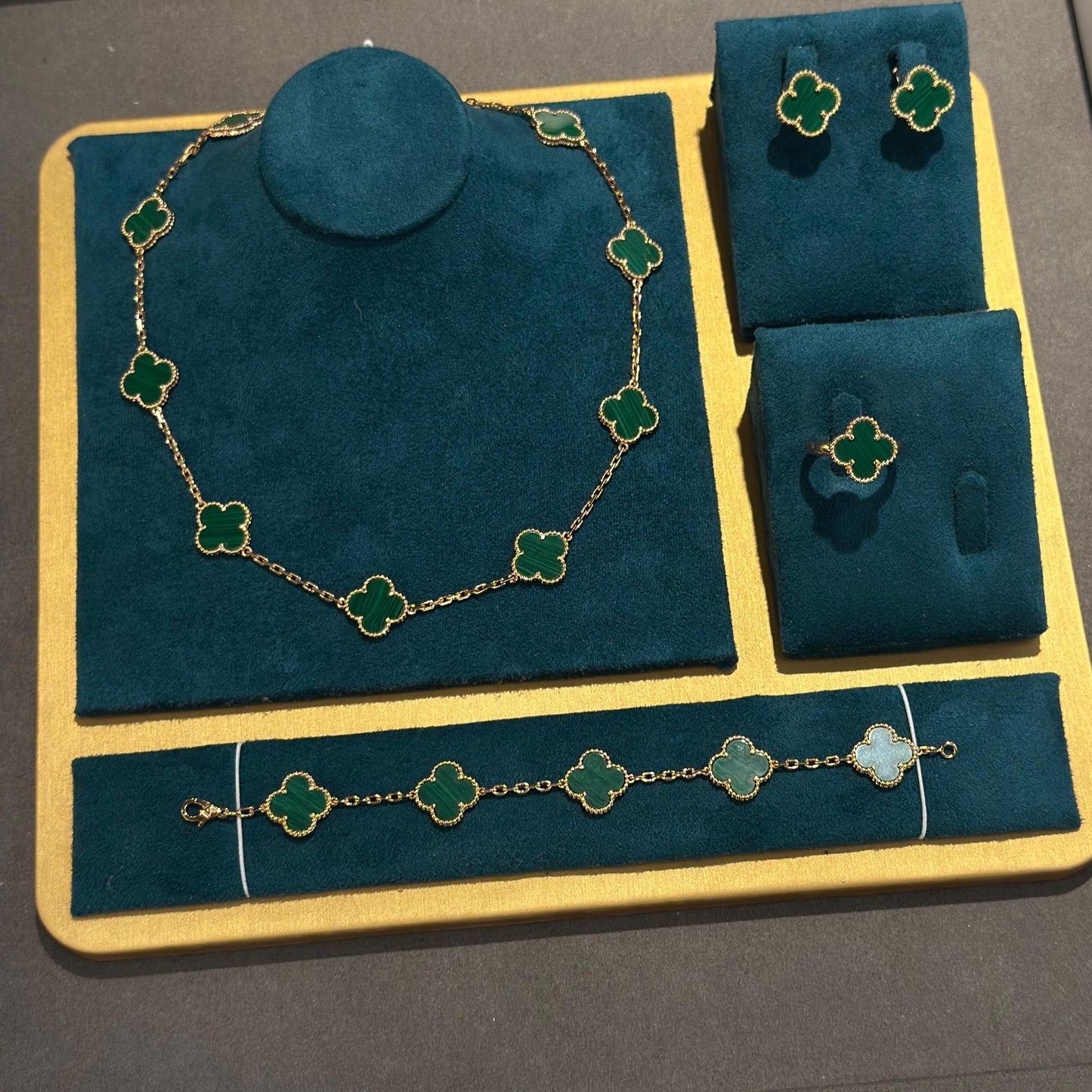 Van Cleef & Arpels Alhambra Collection
