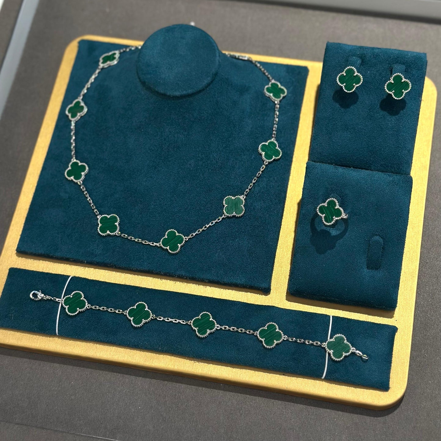 Van Cleef & Arpels Alhambra Collection