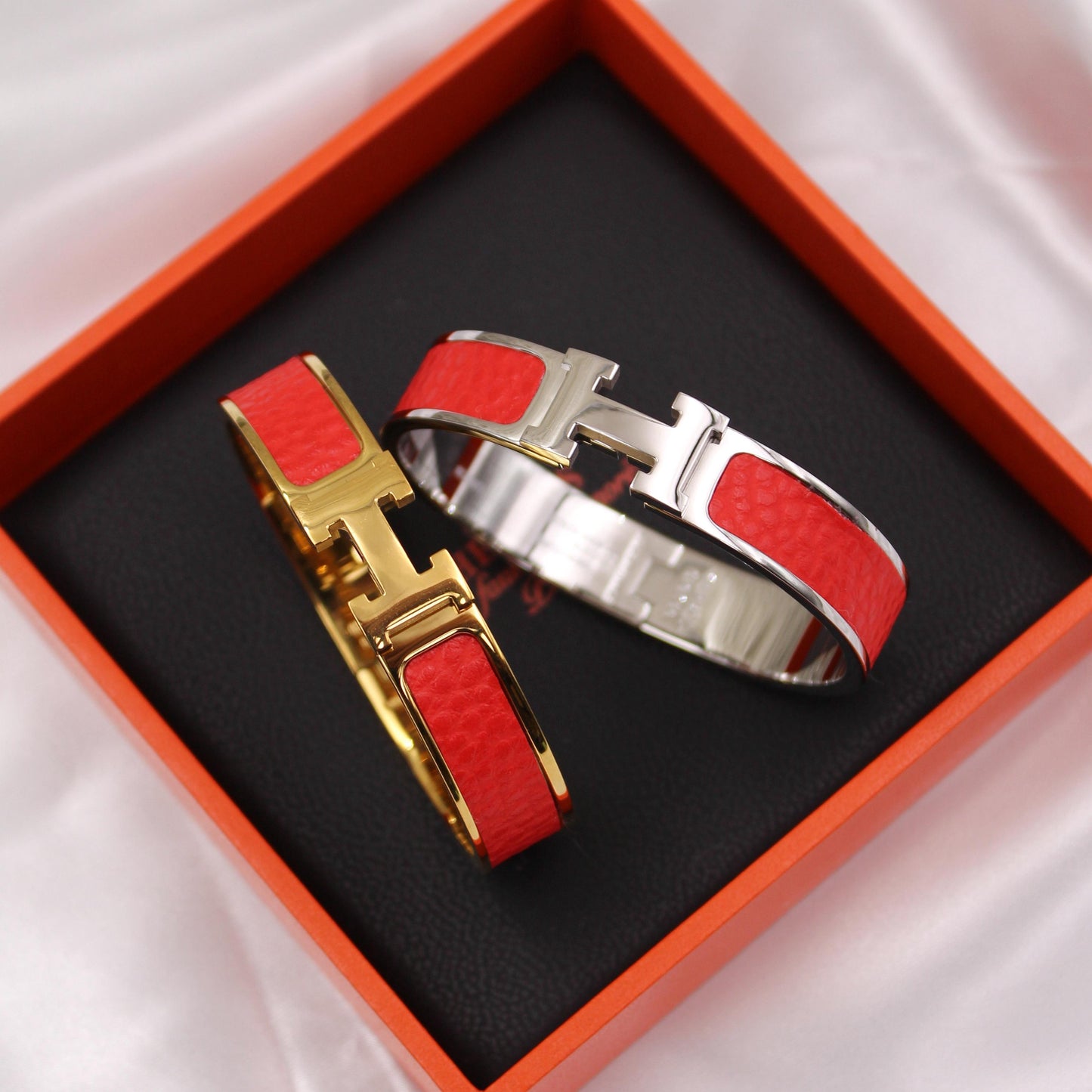 Hermès Clic H Bracelet