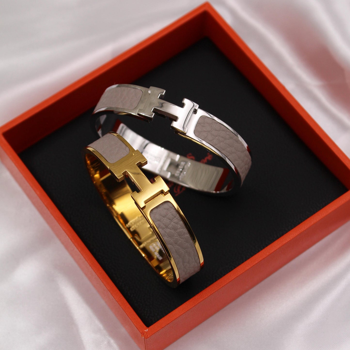 Hermès Clic H Bracelet