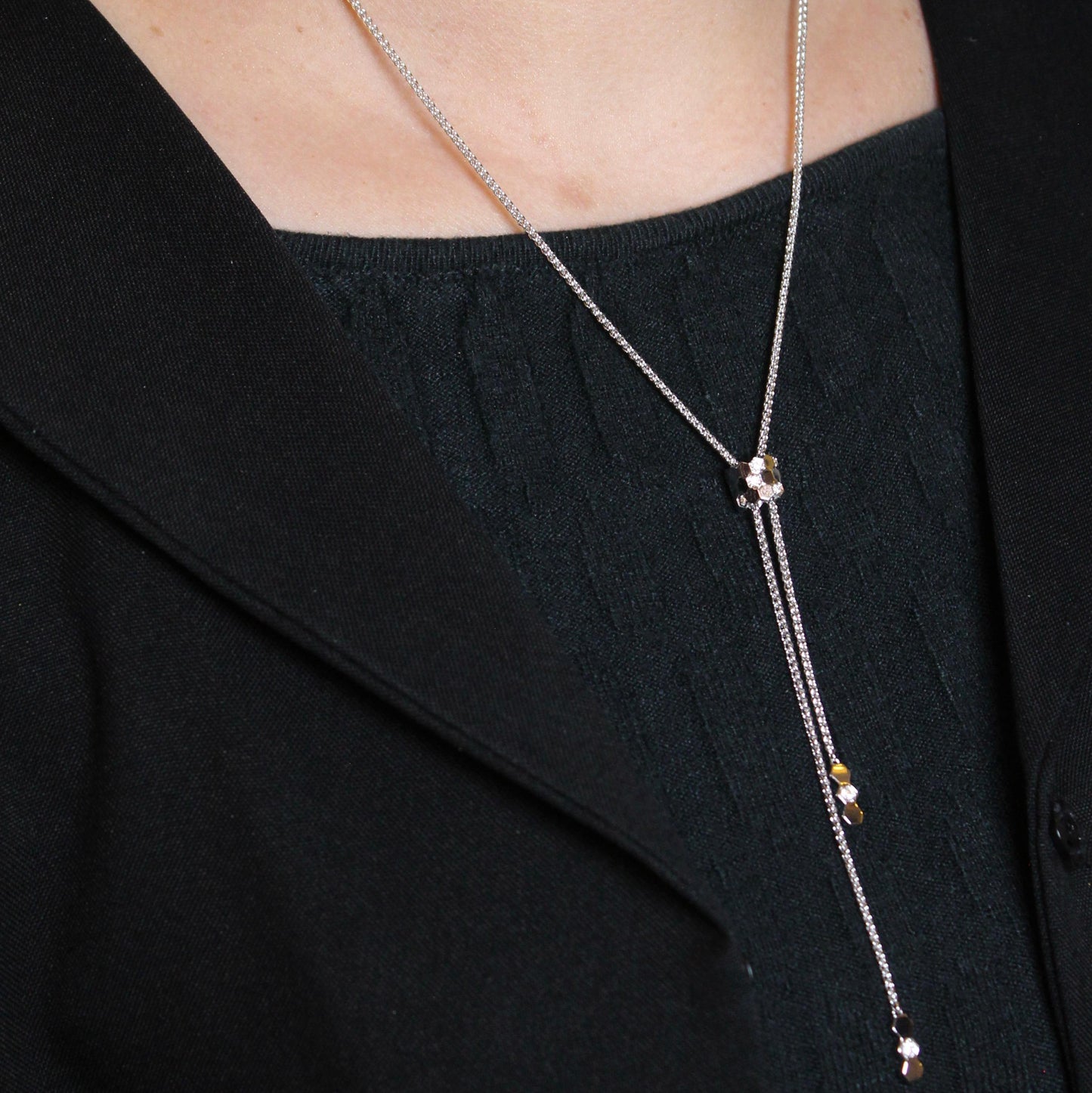 Bee de Chaumet Pendant