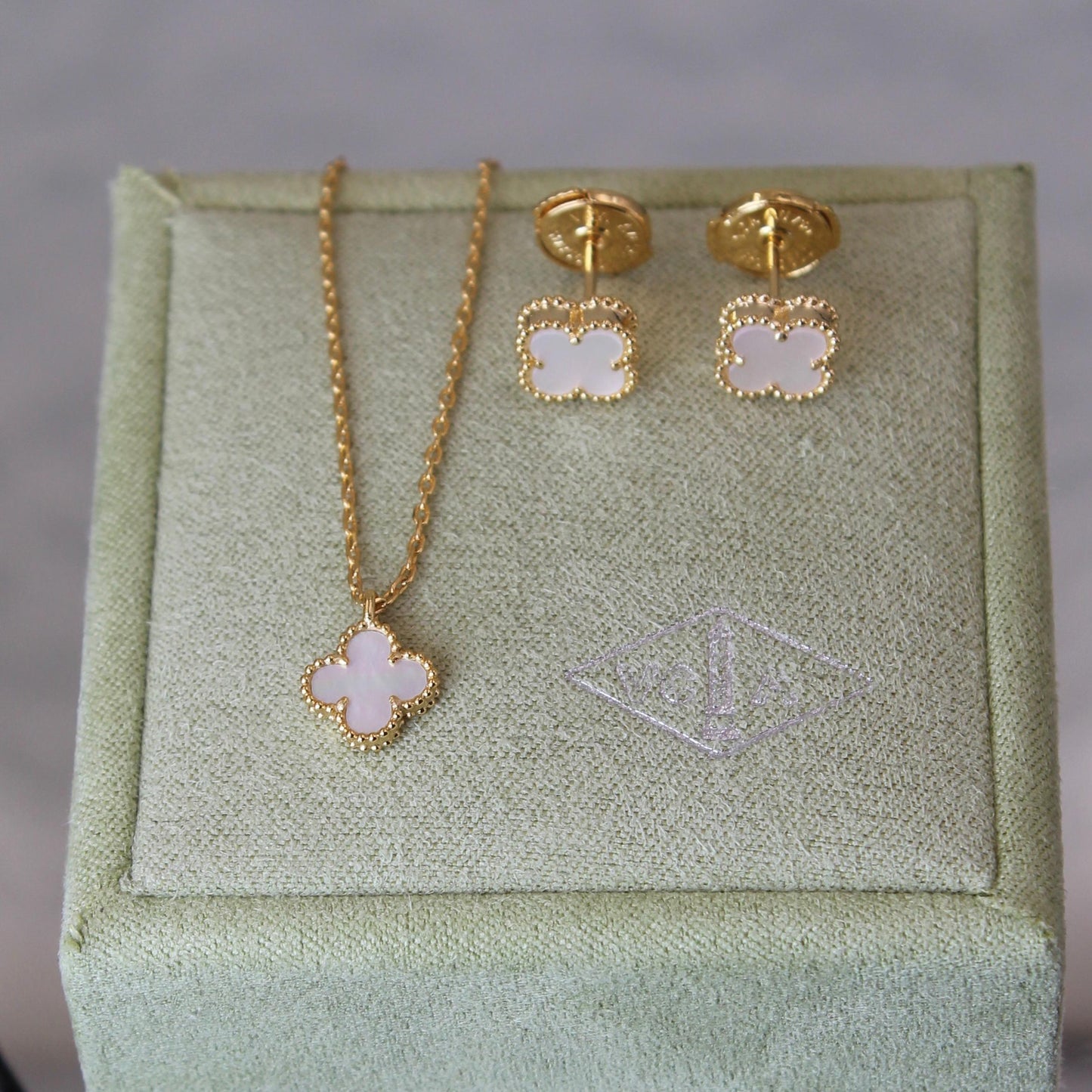 Van Cleef & Arpels Vintage Alhambra Guilloché set