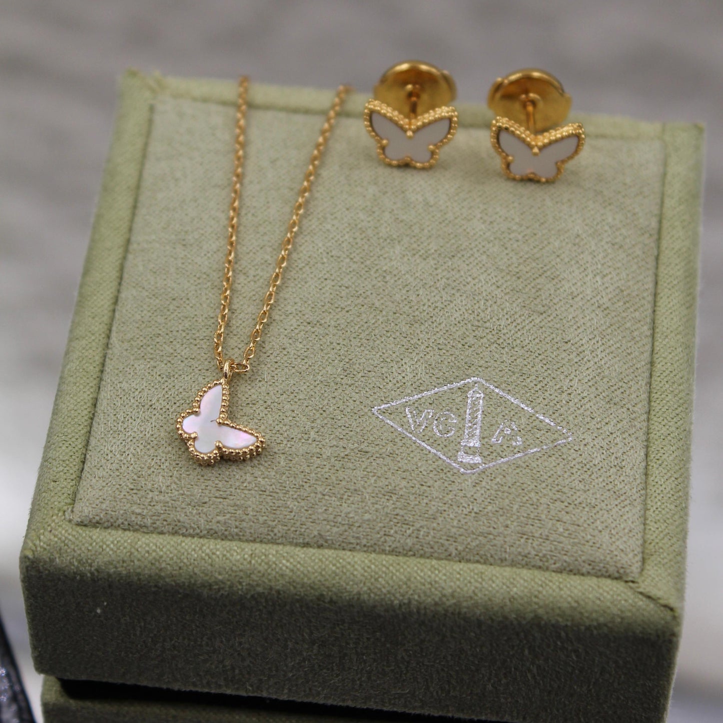 Van Cleef & Arpels Vintage Alhambra Guilloché set