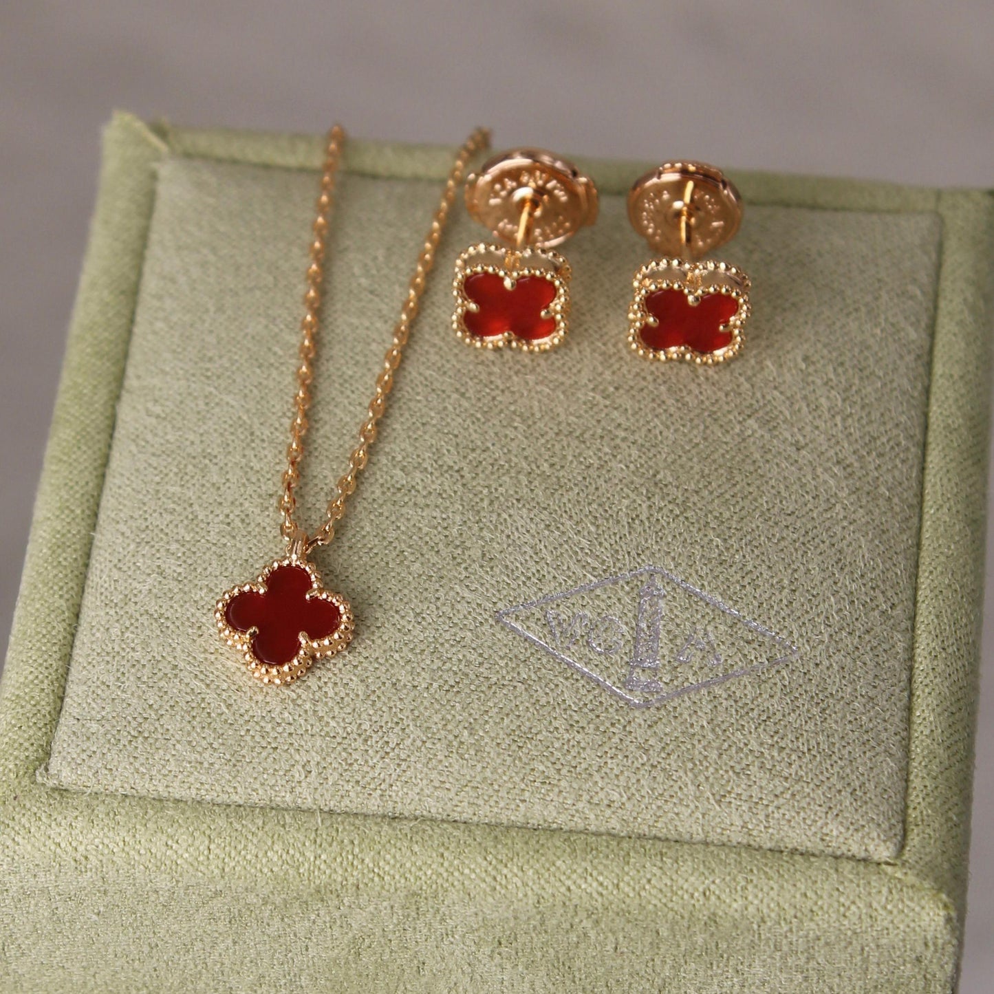 Van Cleef & Arpels Vintage Alhambra Guilloché set