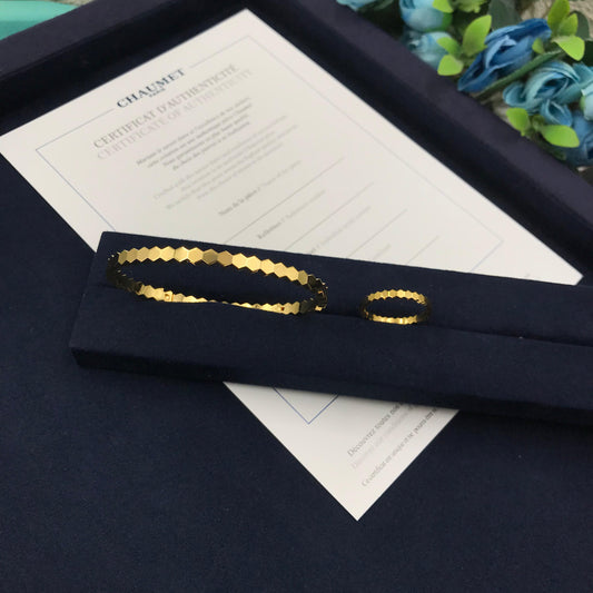 Bee de Chaumet collection