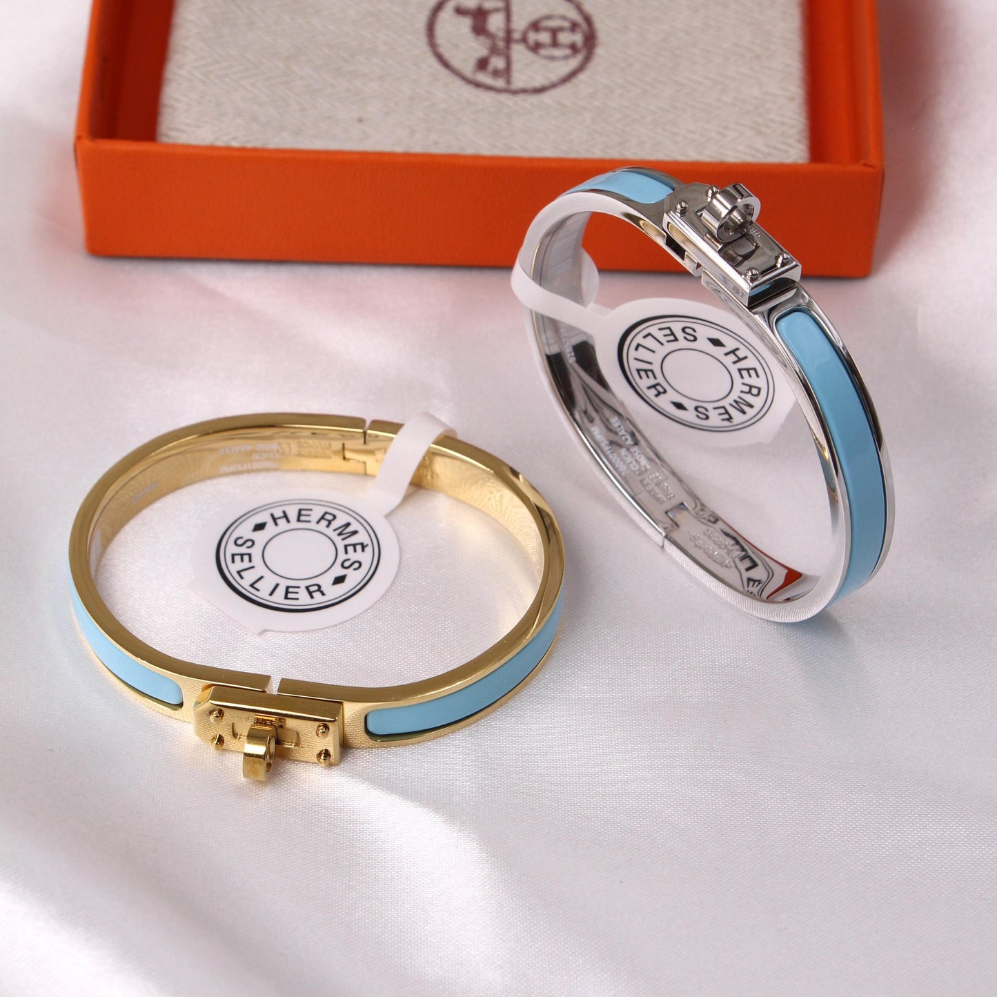 Hermès Mini Clic Kelly Bracelet