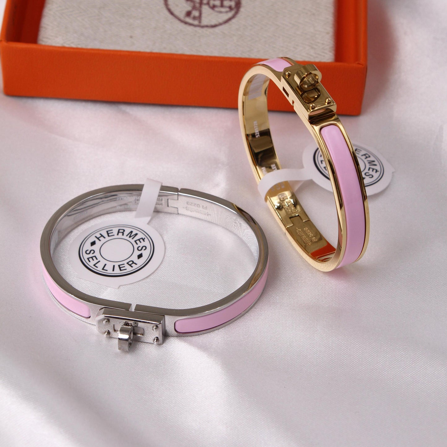Hermès Mini Clic Kelly Bracelet
