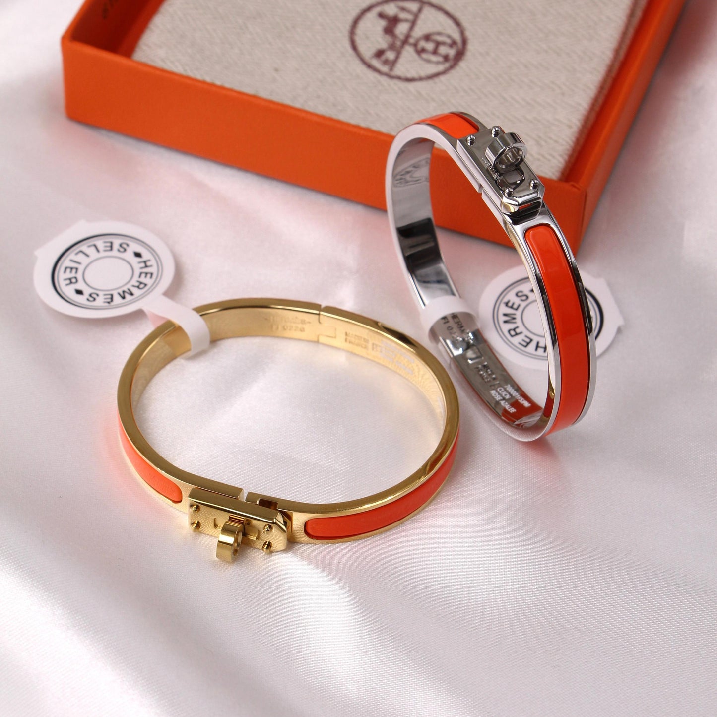 Hermès Mini Clic Kelly Bracelet