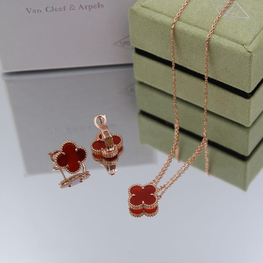 Van Cleef & Arpels Vintage Alhambra Pendant Necklace