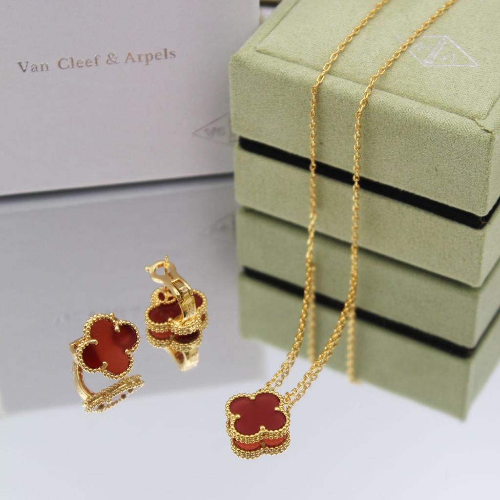 Van Cleef & Arpels Vintage Alhambra Pendant Necklace