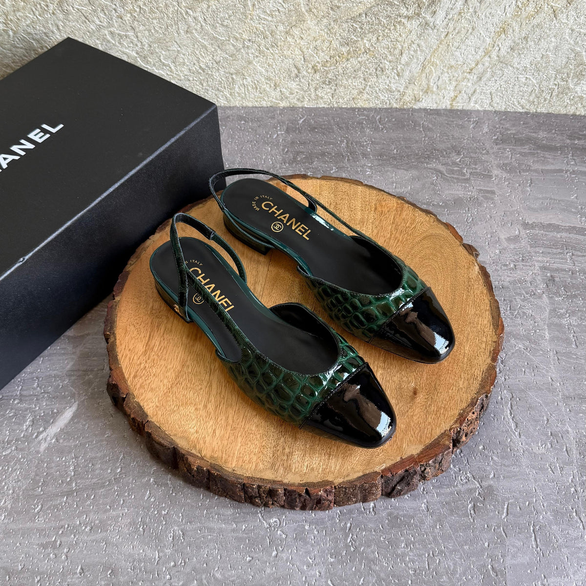 Chanel Patent Calfskin Crocodile-Embossed Cap-Toe Slingback Flats