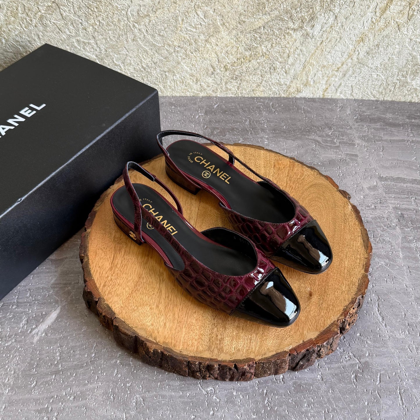 Chanel Patent Calfskin Crocodile-Embossed Cap-Toe Slingback Flats