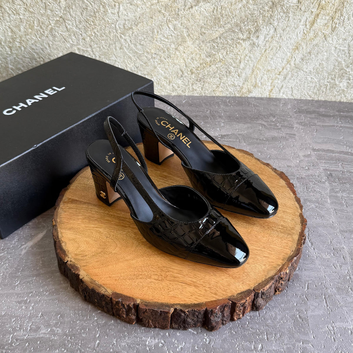 Chanel Crocodile-Embossed Patent Leather Cap-Toe Slingback Pumps