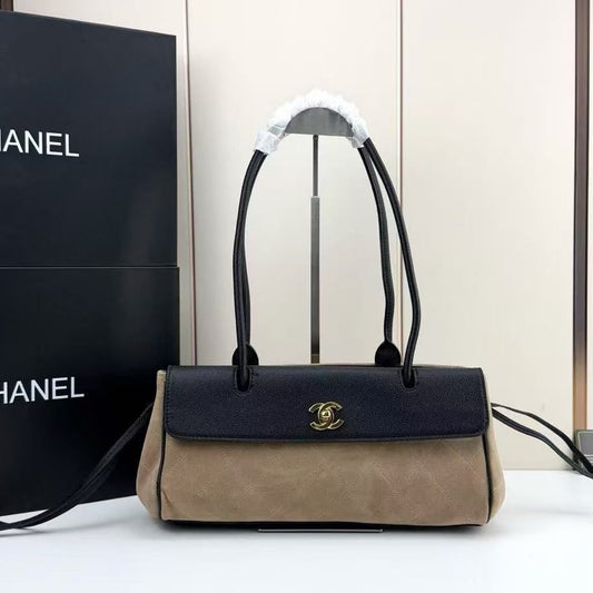 CHANEL Small Urban Essentials East-West Shopping Tote