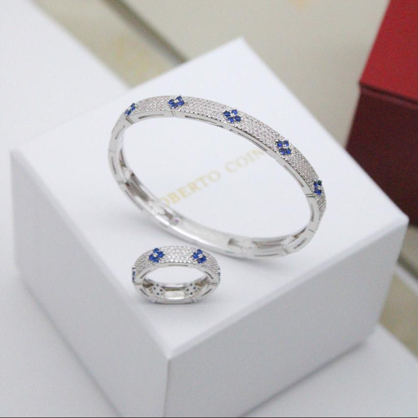 Roberto Coin Love in Verona Bangle Bracelet