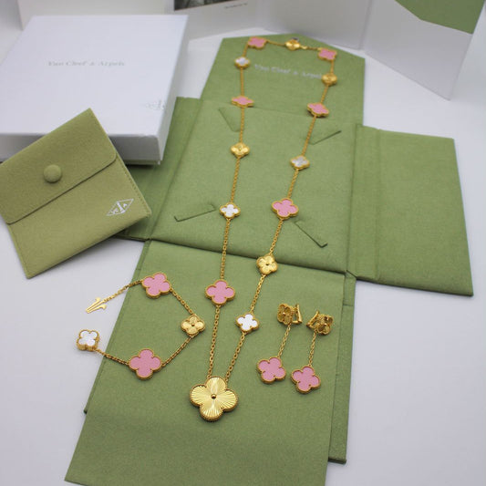 Van Cleef & Arpels Magic Alhambra Collection