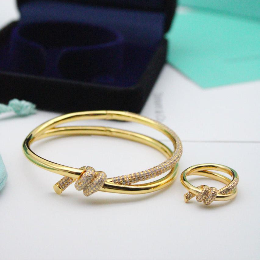Tiffany Knot collection