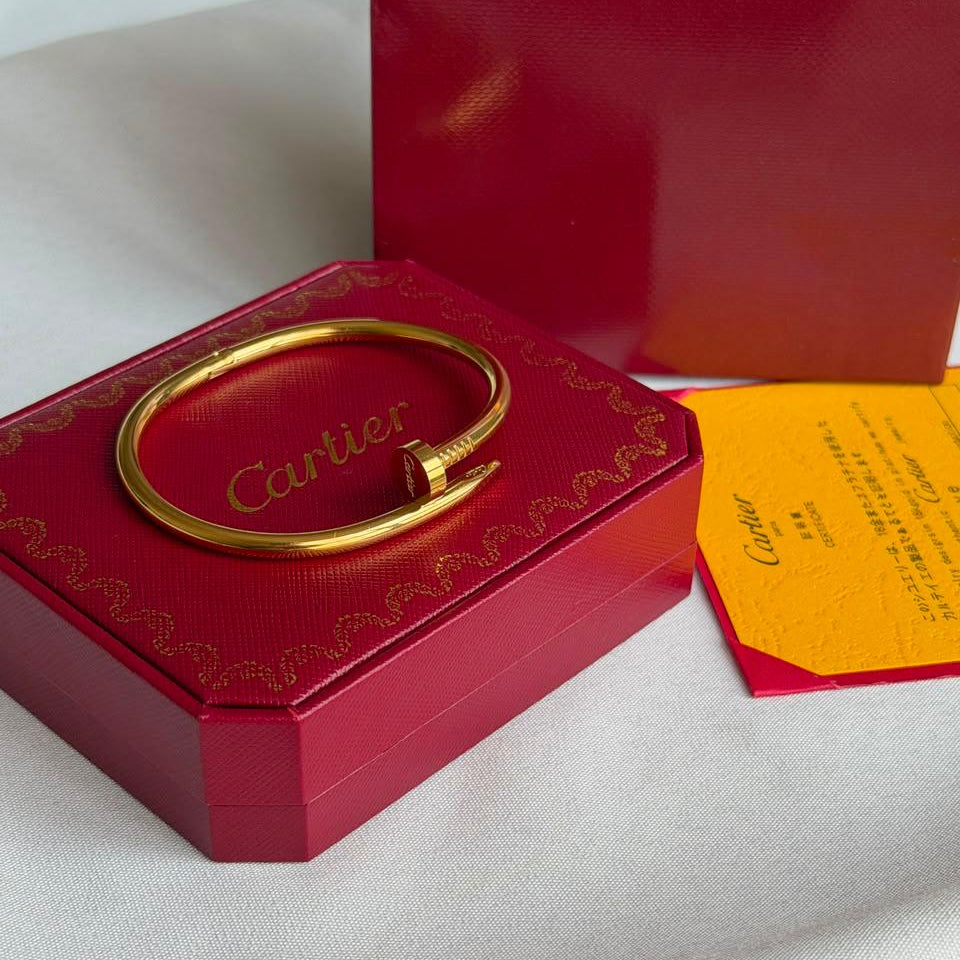 Cartier Juste un Clou bracelet