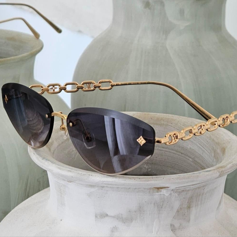 Louis Vuitton LV Jewel Low Cat Eye Sunglasses