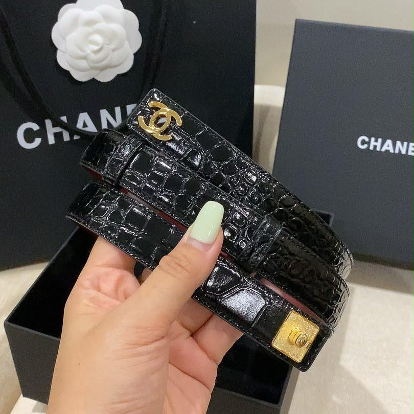 Chanel Leather Turn-Lock Belt