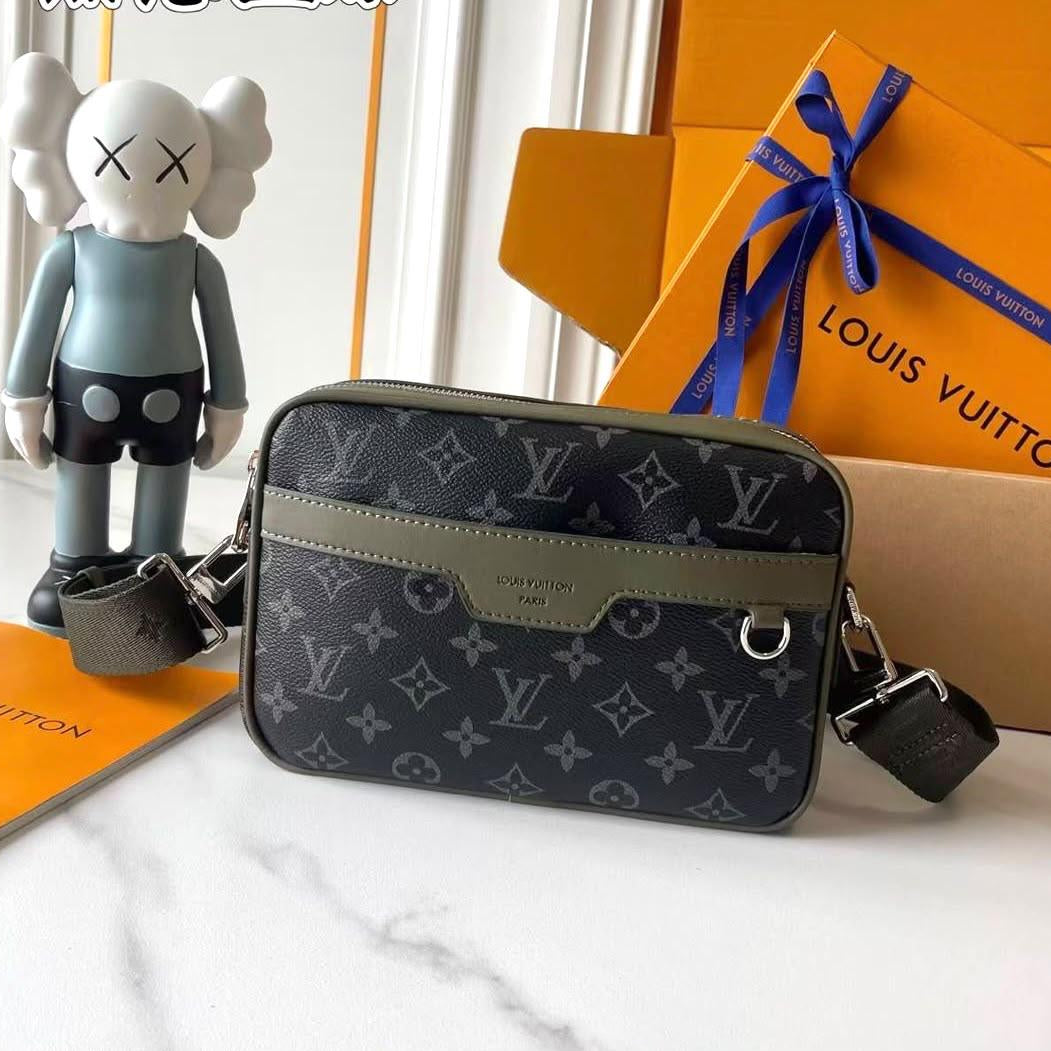 Louis Vuitton Alpha Messenger Bag