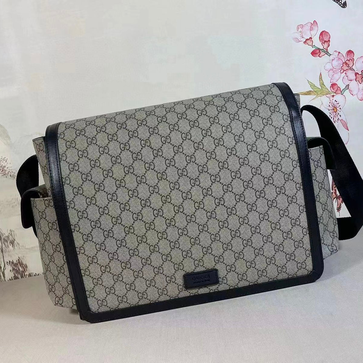 Gucci Messenger medium Bag