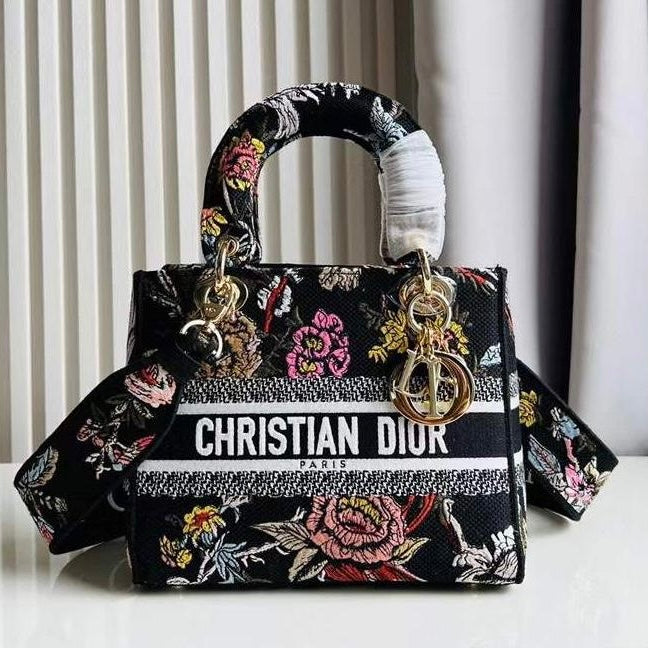 Dior Medium Lady D-Lite Bag