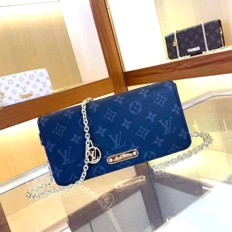 Louis Vuitton Wallet on chain Bag