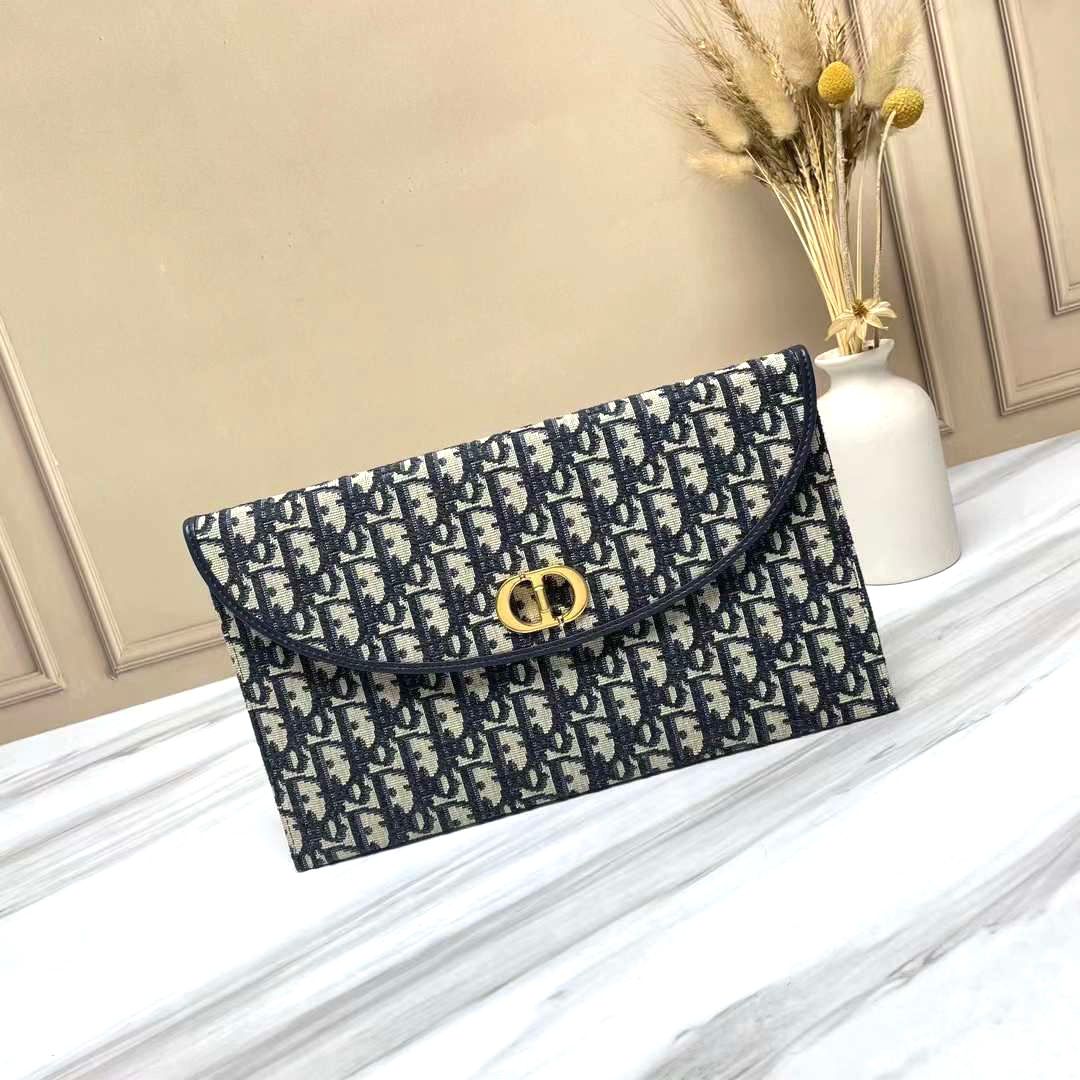 Dior Bobby East-West Pouch with Chain