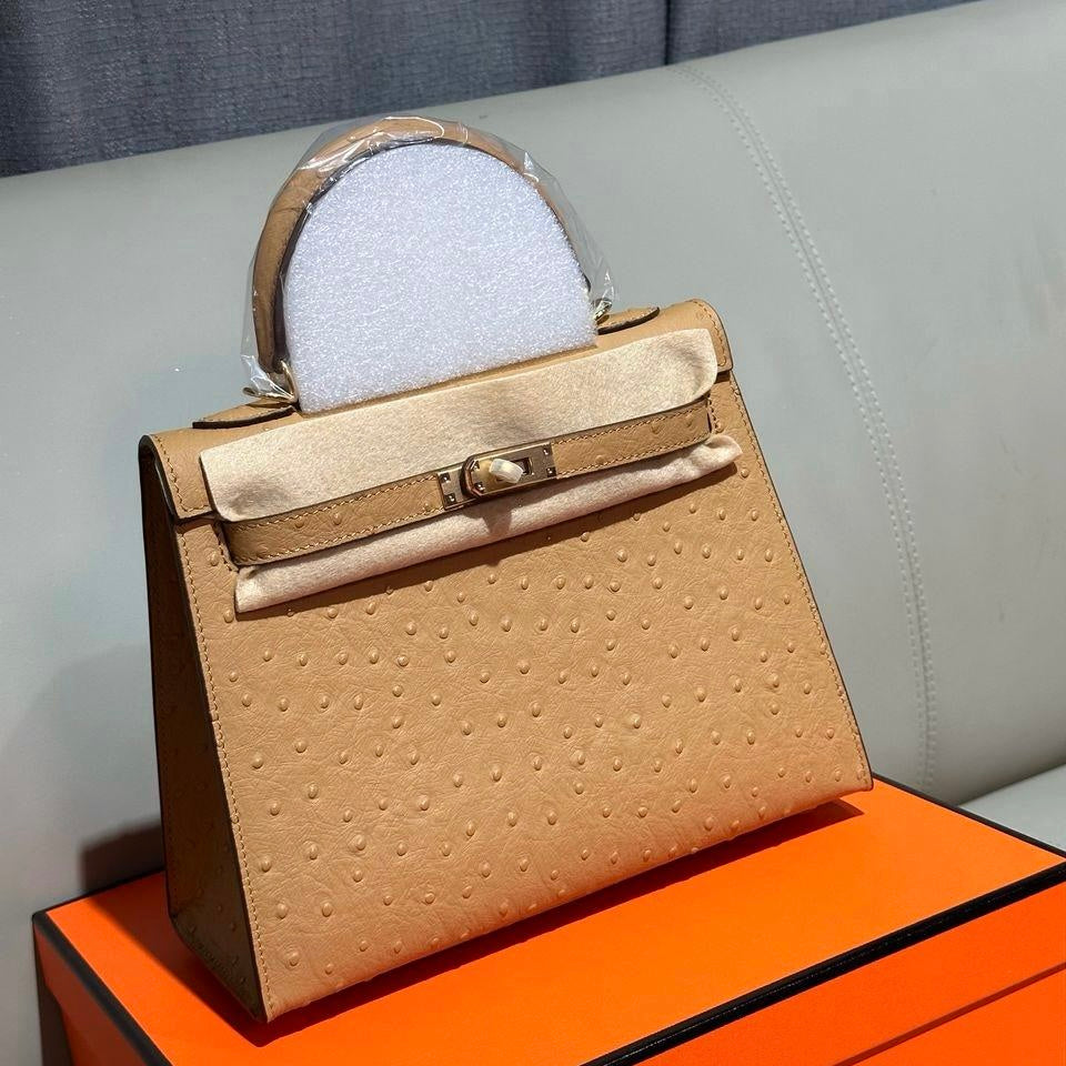 Hermes Medium Kelly Ostrich Bag