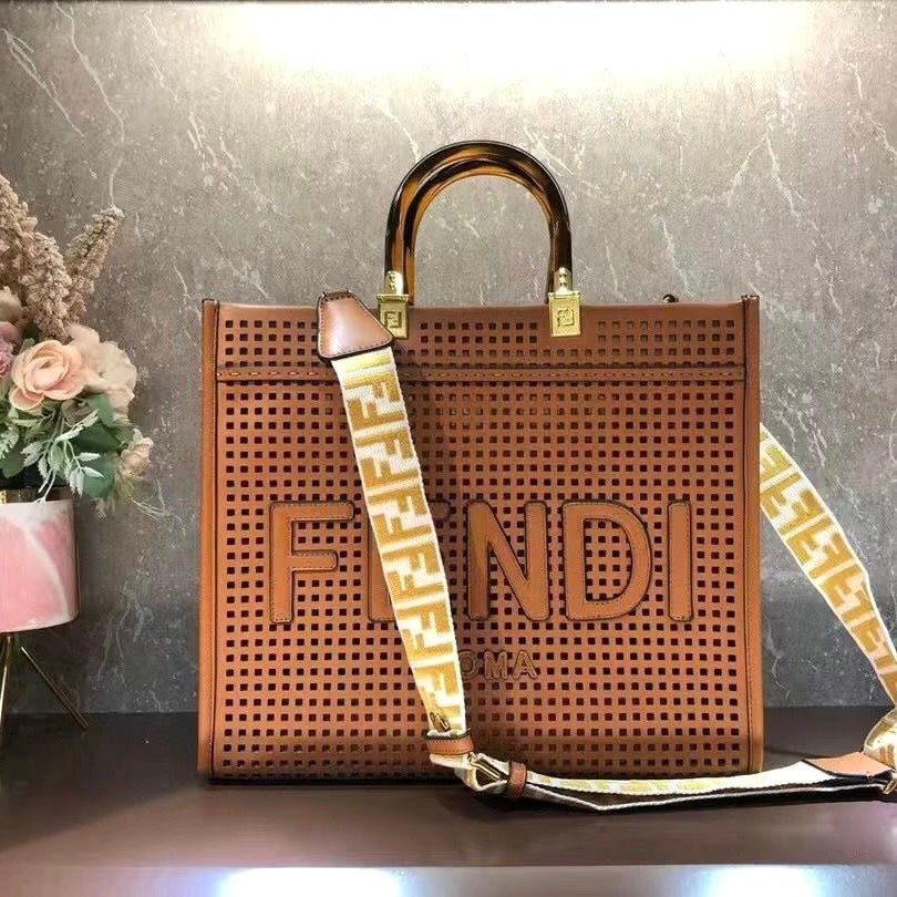 Fendi Sunshine Shopper Medium Style#2 Bag