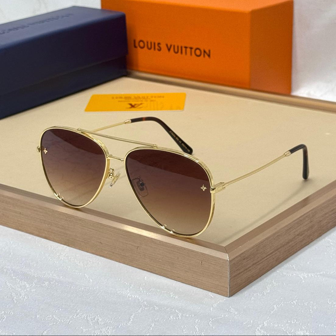 Louis Vuitton Style #21 Sunglasses