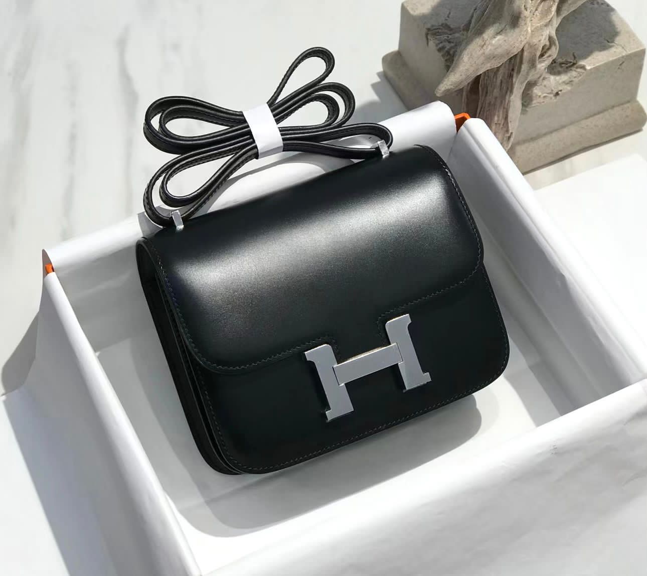Hermes Black Crocodile Constance Mini 18 Rose Gold Handbag Bag Birkin –  MAISON de LUXE