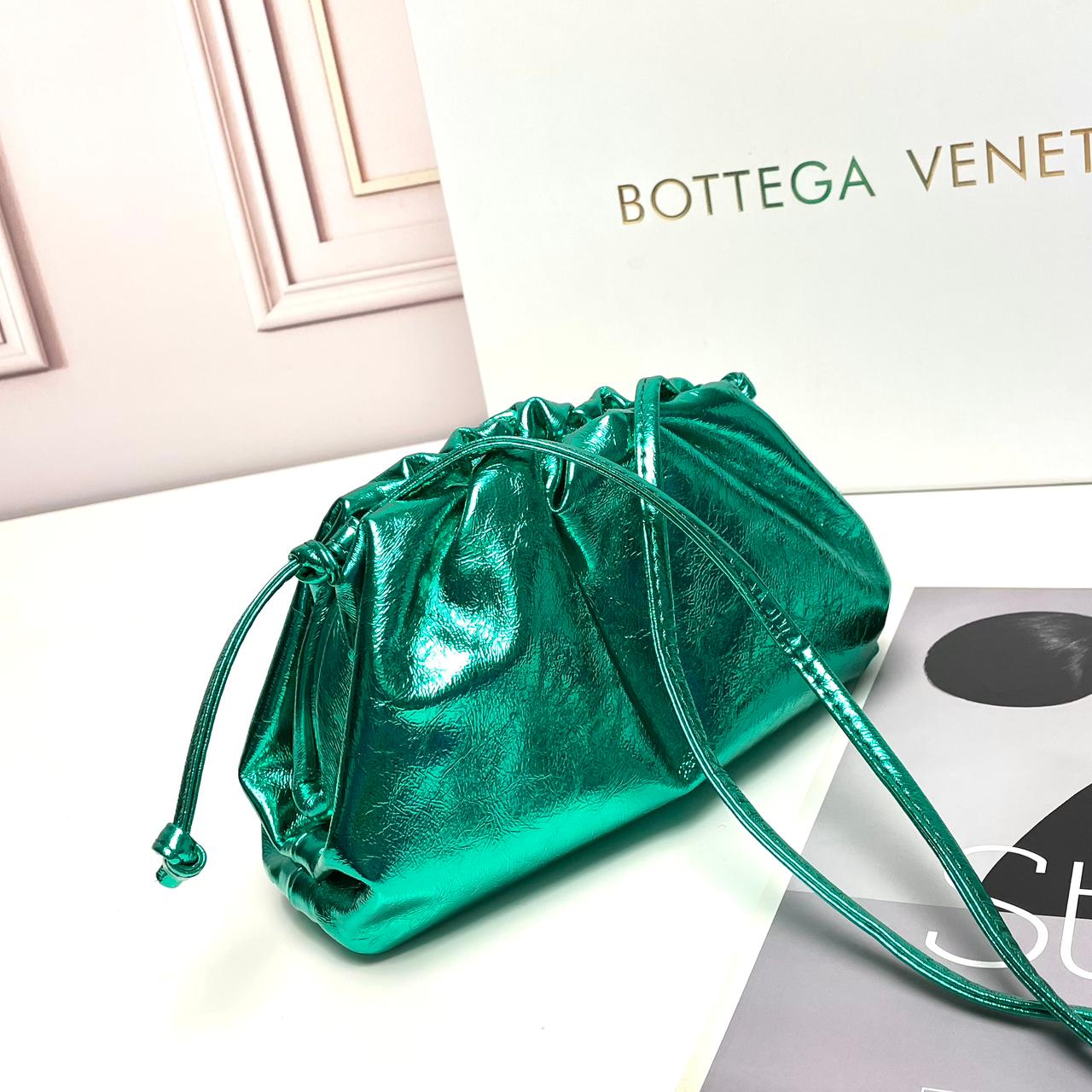Bottega Veneta The Pouch Mini in Metallic