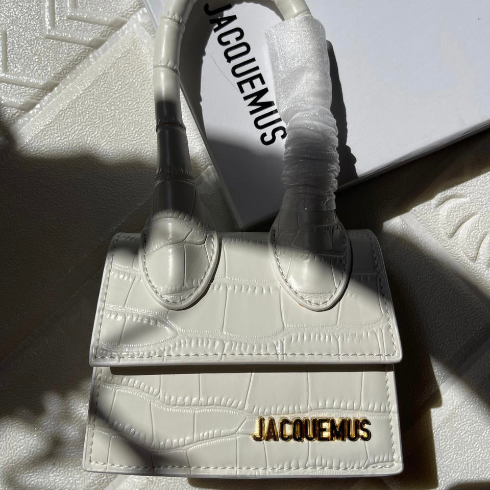 Jacquemus bag le chiquito white hot sale