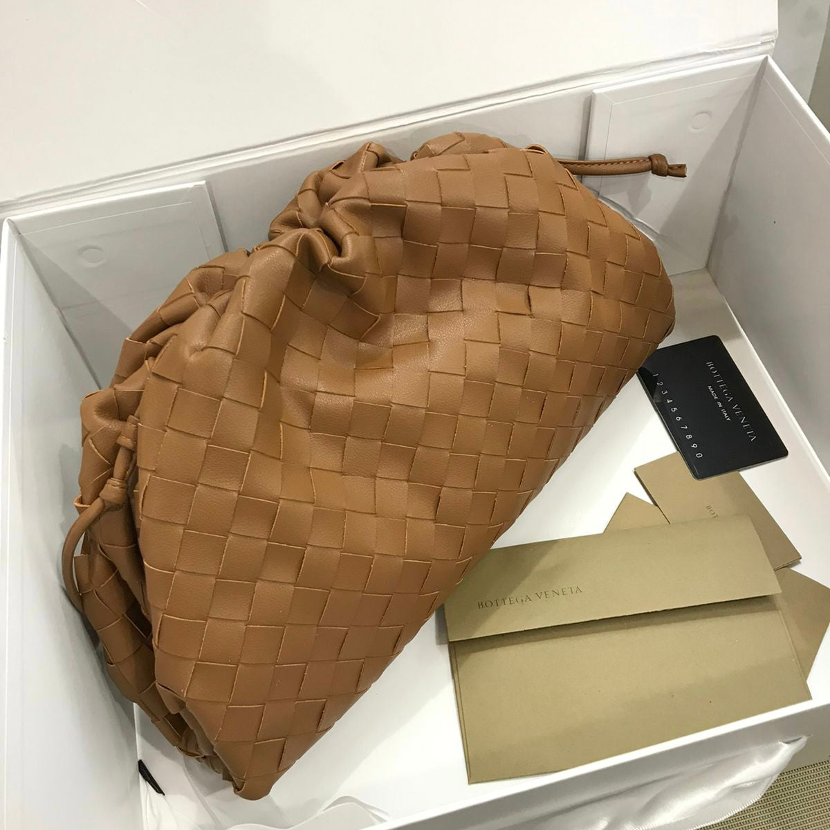 Bottega Pouch Intrecciato Bag