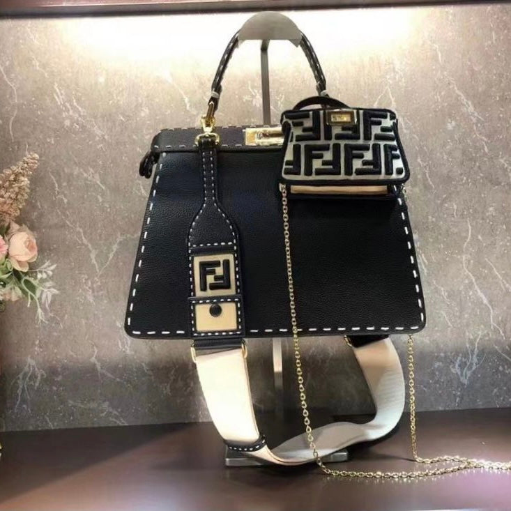 Fendi peekaboo iseeu Bag