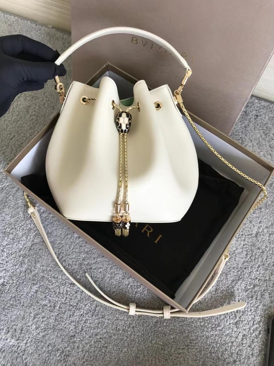 Bvlgari serpenti forever  bucket soft leather Shoulder Bag