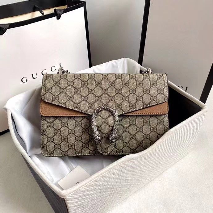 Gucci Dionysus Shoulder Bag