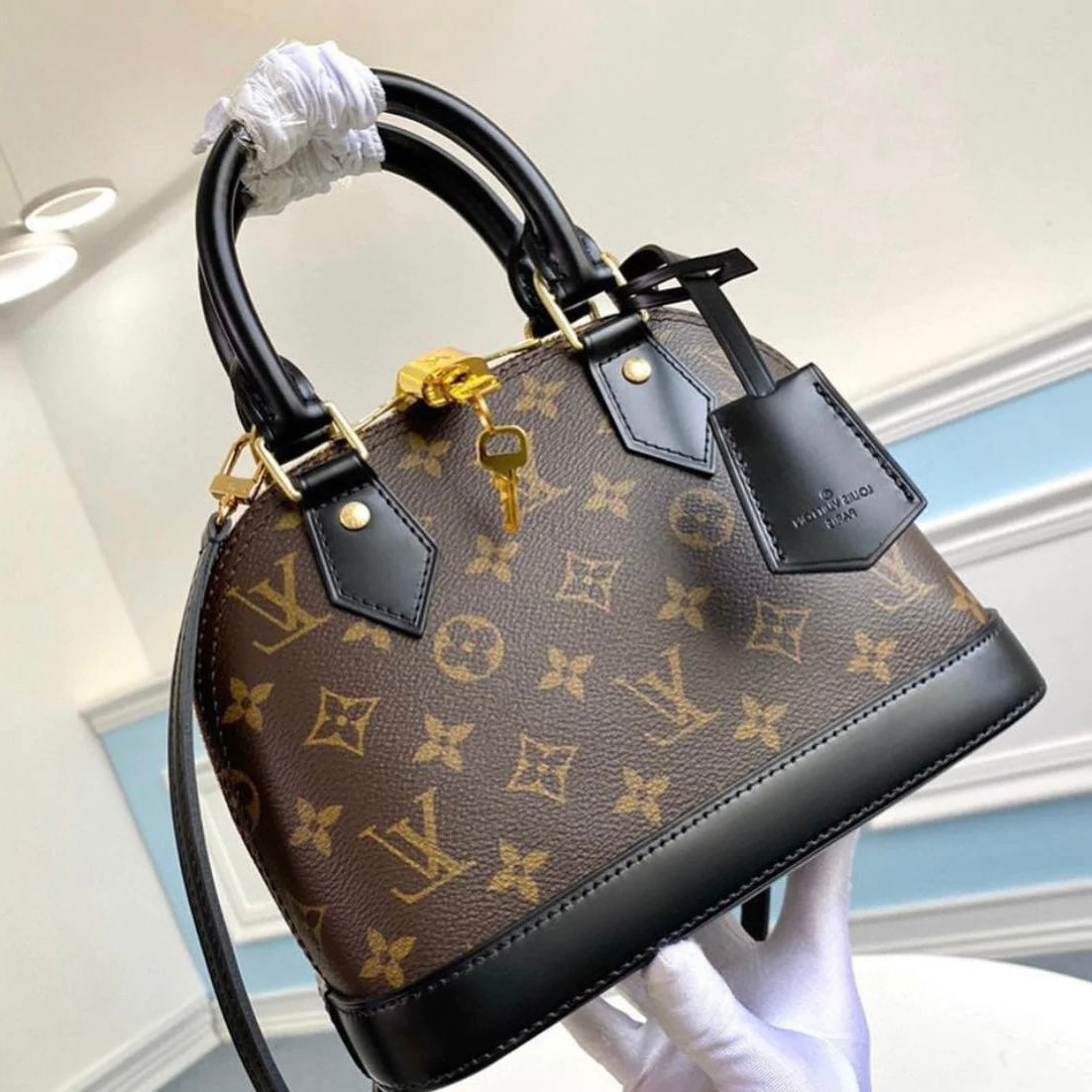 Louis Vuitton Alma BB Bag