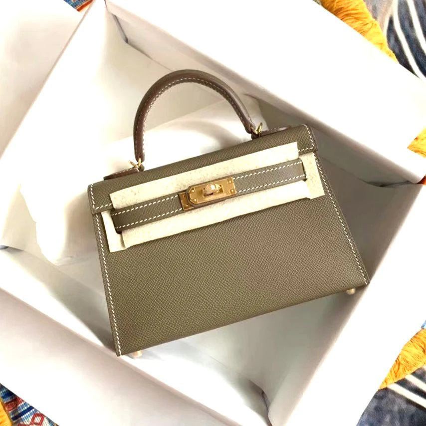 Hermes BN Kelly Togo Caviar 21CM Bag